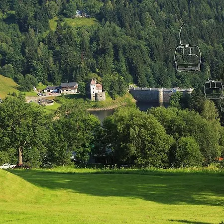 Pension Karolina Guest house 3*