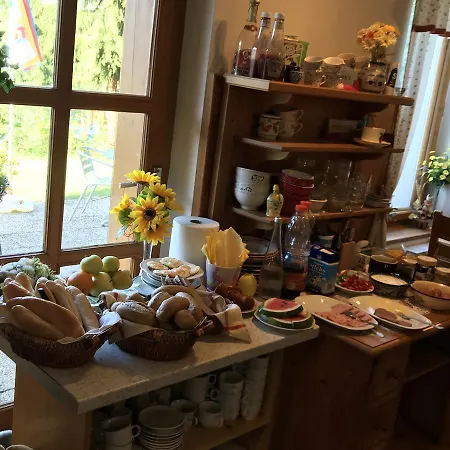 Pension Karolina Guest house