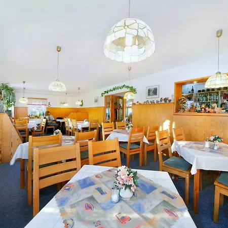 Pension Karolina 3* Spindleruv Mlyn